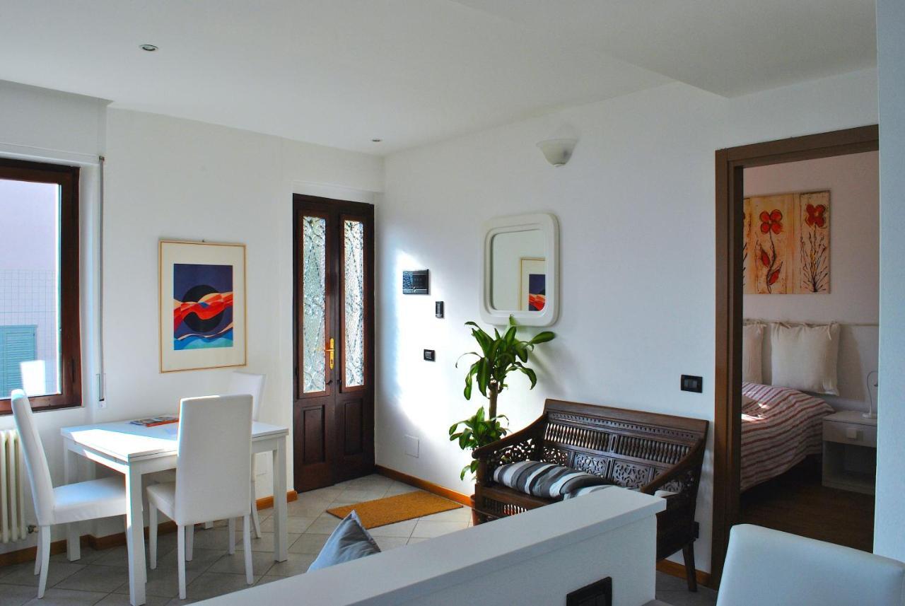 Apartment The Palm With Garden Sala Comacina Dış mekan fotoğraf